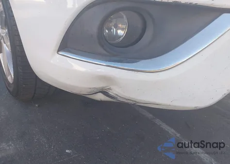 2015 Nissan Versa 1.6 Sl z USA, uszkodzony, nr VIN 3N1CN7APXFL917738